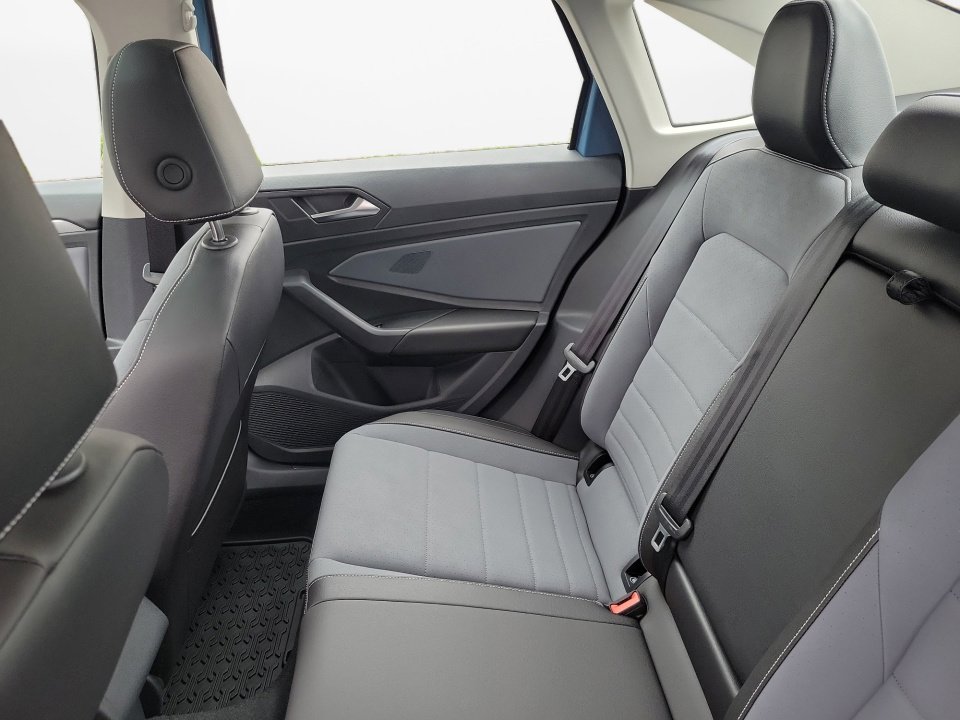 New 2026 Volkswagen Jetta SE image 13