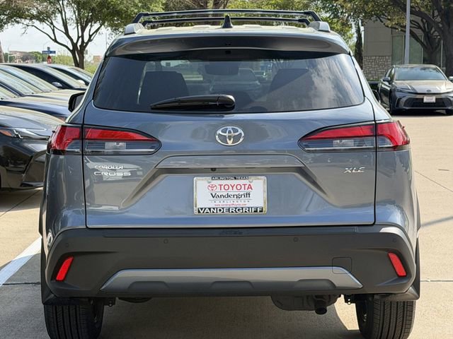 New 2026 Toyota Corolla Cross XLE image 5