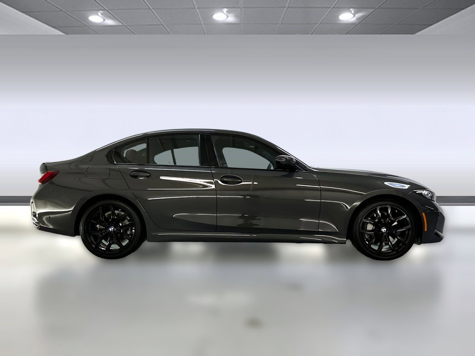 New 2026 BMW 330i Sedan w/ M Sport Package image 7