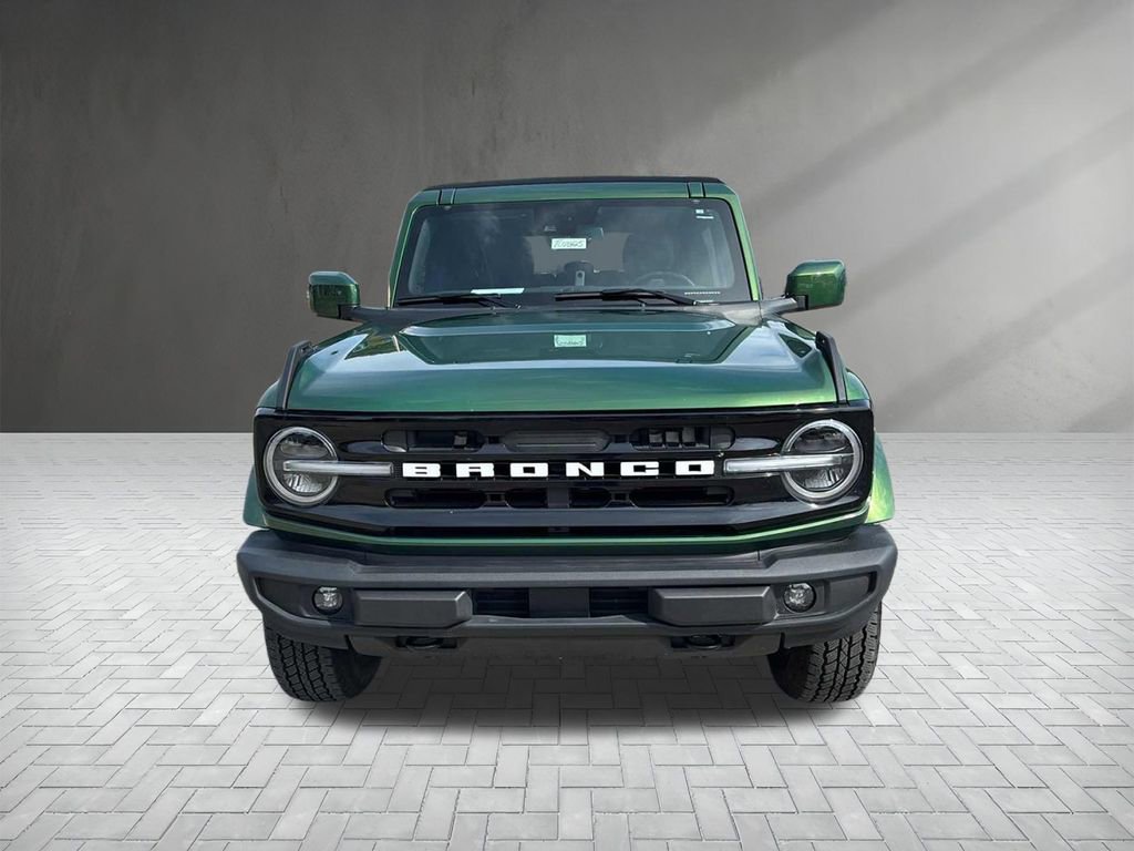 Used 2023 Ford Bronco Outer Banks image 8