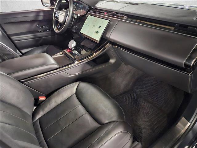 Used 2024 Land Rover Range Rover Sport Dynamic SE image 21