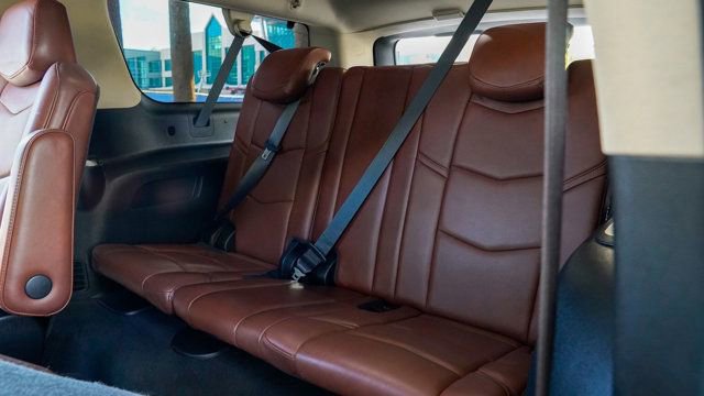 Used 2019 Cadillac Escalade ESV Premium Luxury RWD image 70
