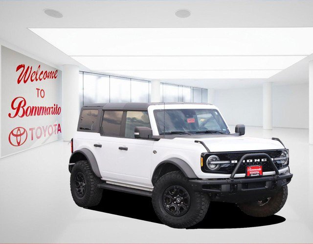 Used 2022 Ford Bronco Wildtrak AWD/4WD image 2