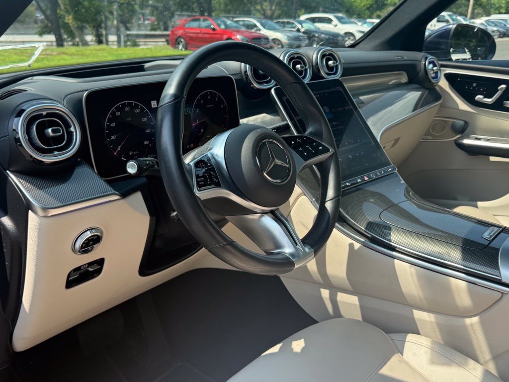 Used 2023 Mercedes-Benz GLC 300 4MATIC image 8