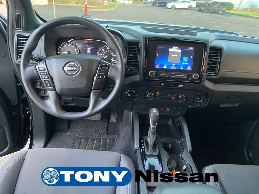 Used 2023 Nissan Frontier SV w/ Midnight Edition Package image 12