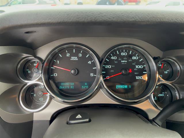 Used 2011 Chevrolet Silverado 2500 LT w/ Interior Plus Package image 19