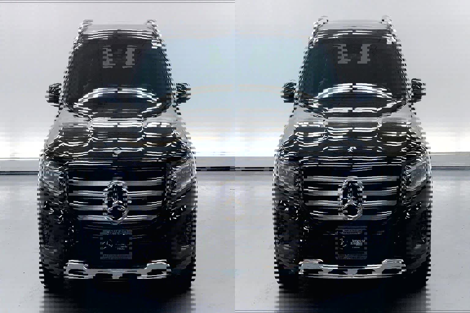 Used 2025 Mercedes-Benz GLB 250 image 8