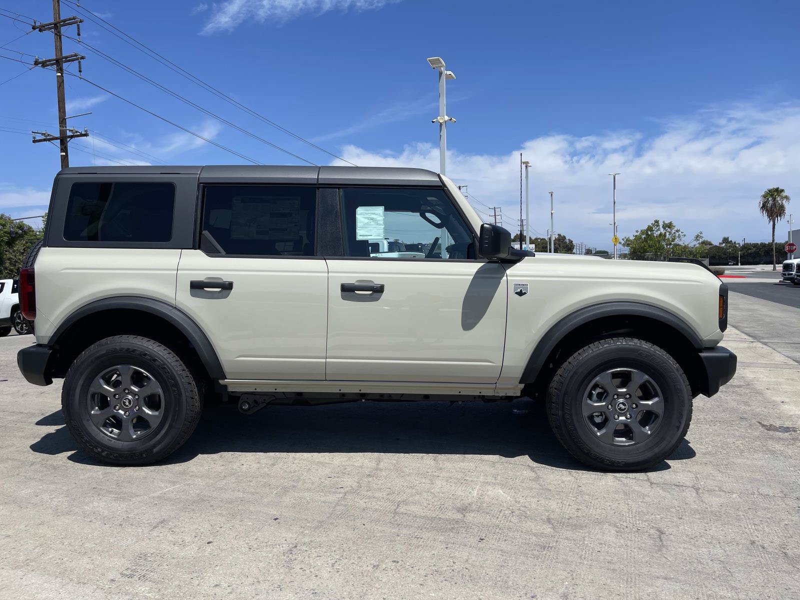 New 2026 Ford Bronco Big Bend AWD/4WD image 2