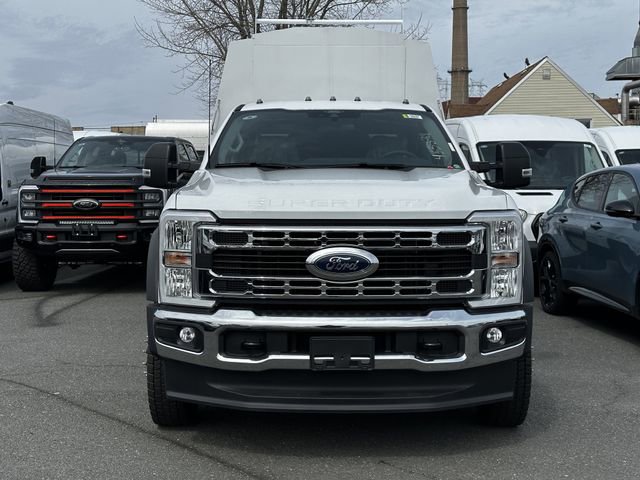 New 2026 Ford F550 4x4 Crew Cab image 2