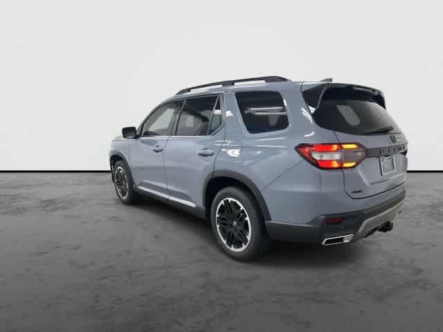 New 2026 Honda Pilot image 2