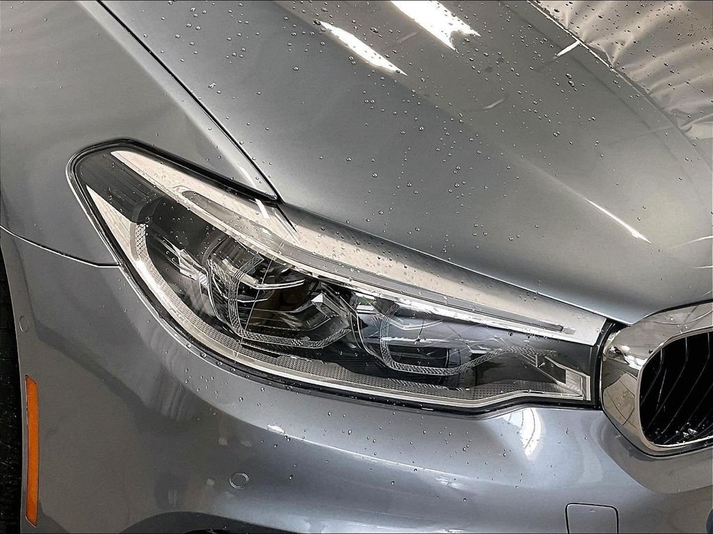 Used 2019 BMW 530e xDrive w/ Convenience Package AWD/4WD image 33
