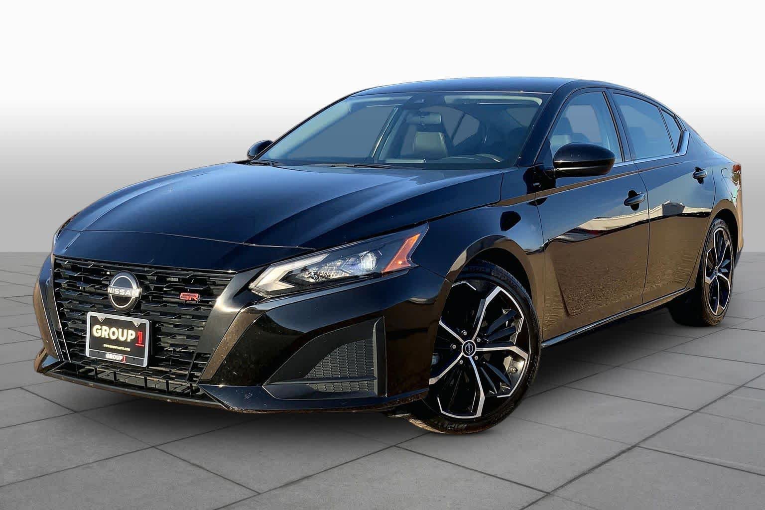 Used 2024 Nissan Altima 2.5 SR