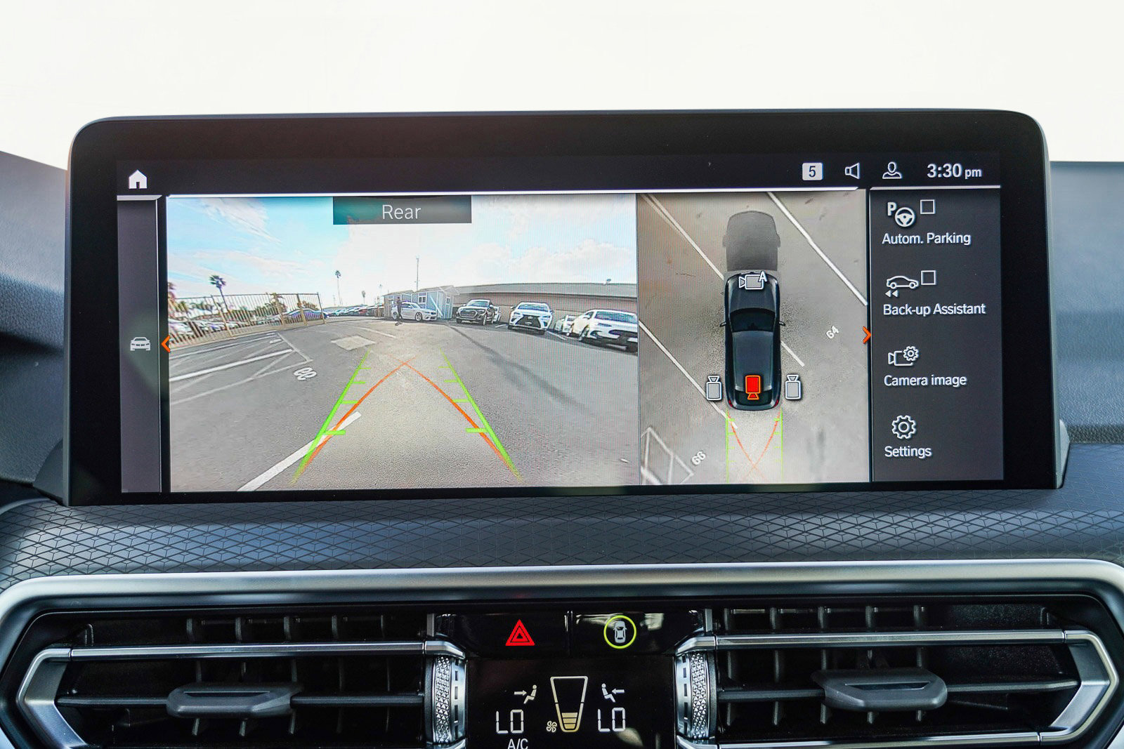 Used 2025 BMW X4 xDrive30i image 28