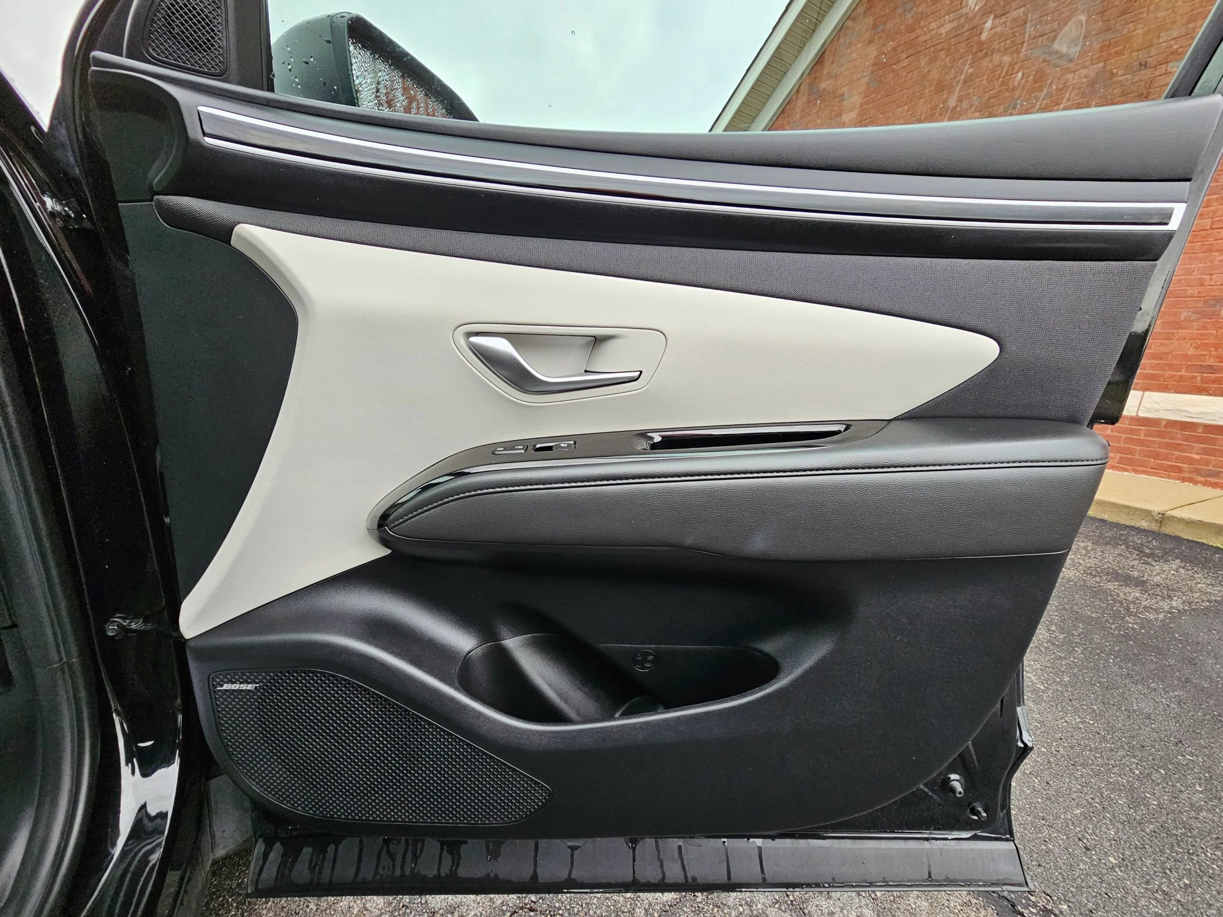 Used 2022 Hyundai Tucson Limited image 23