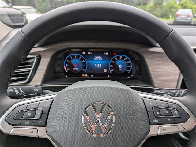 New 2026 Volkswagen Atlas SEL Premium R-Line image 31