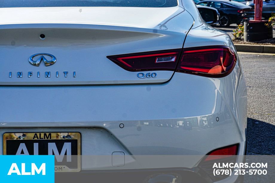 Used 2022 INFINITI Q60 3.0t Luxe w/ Essential Package RWD image 13