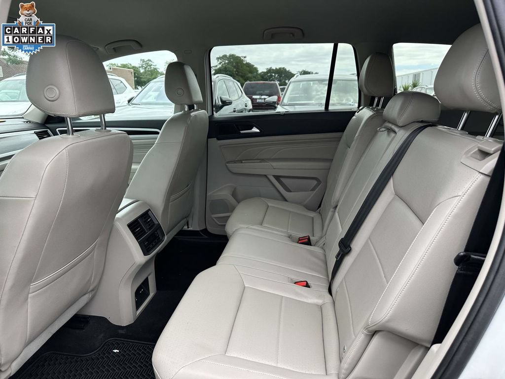 Used 2023 Volkswagen Atlas SE AWD/4WD image 11