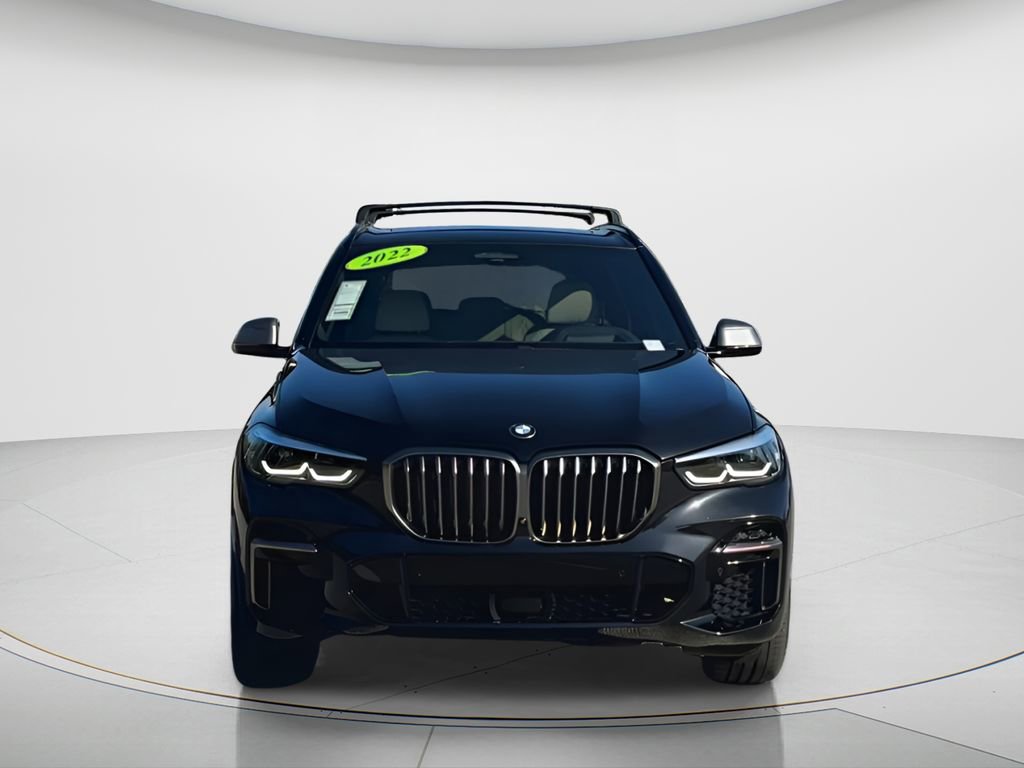 Used 2022 BMW X5 M50i image 3