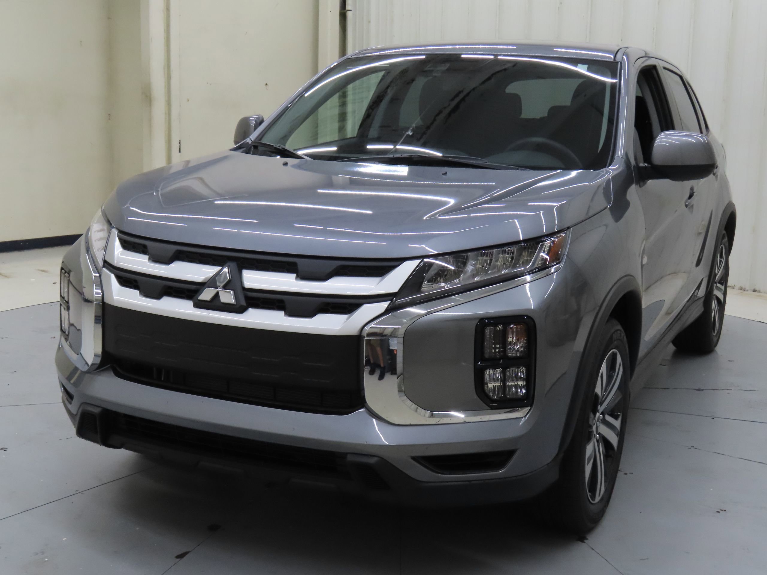 New 2025 Mitsubishi Outlander Sport ES image 7