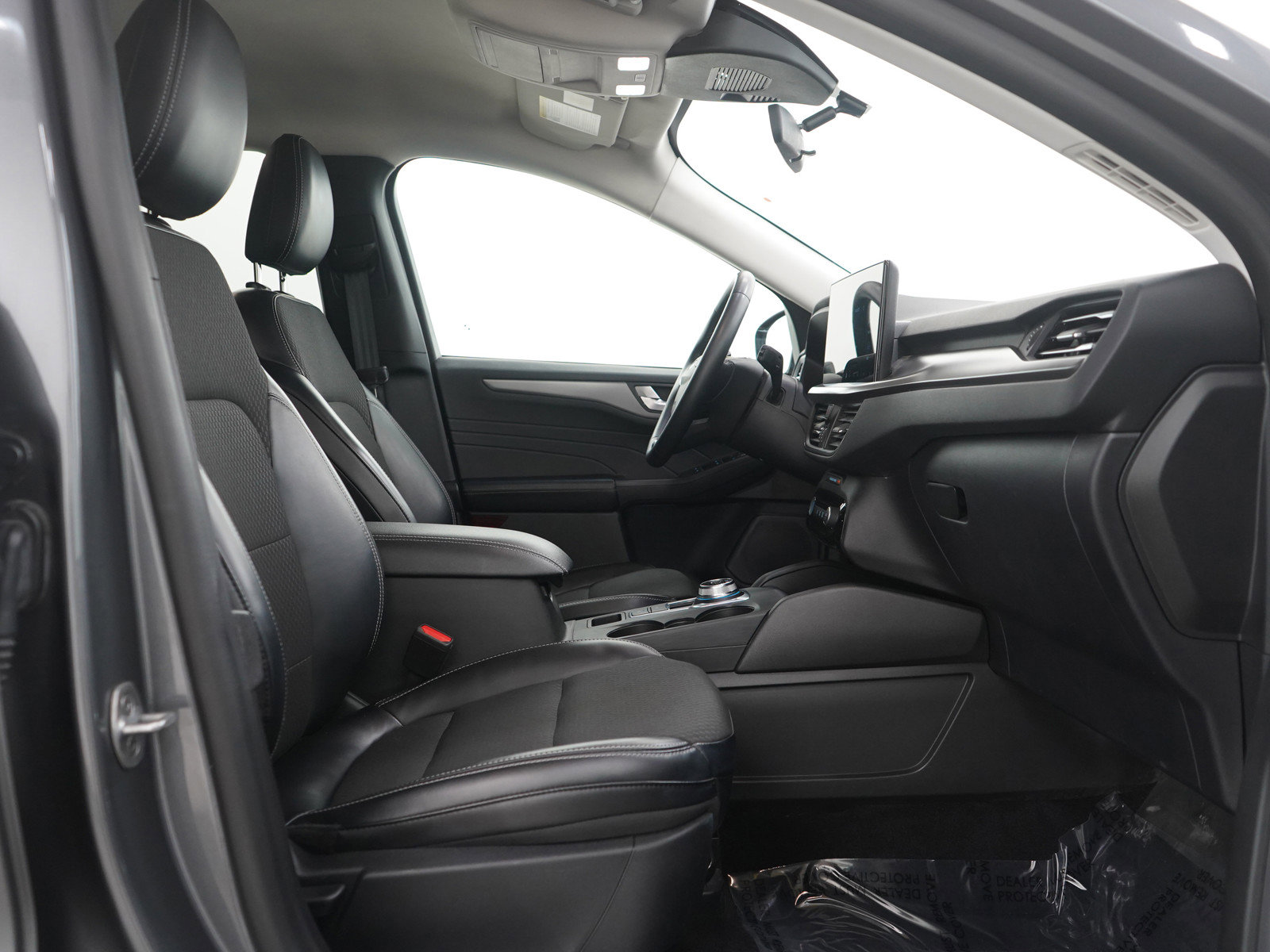 Used 2024 Ford Escape SE image 12