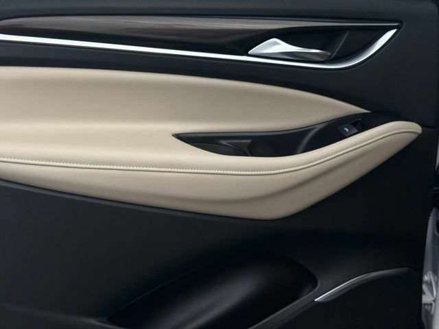 Used 2018 Buick Enclave Premium w/ Trailering Package FWD image 11