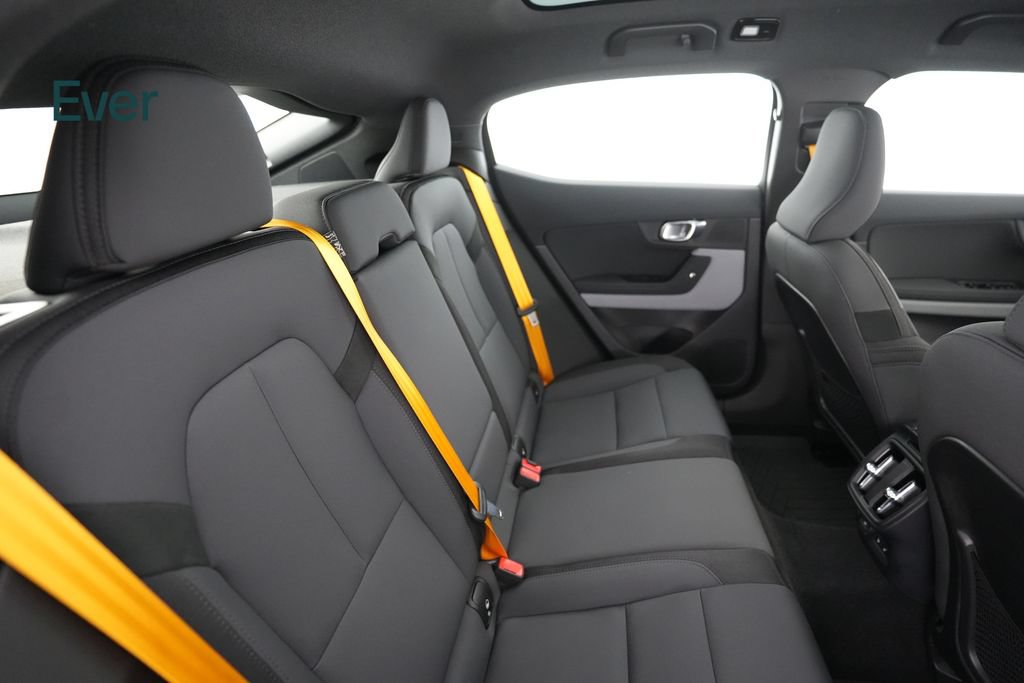 Used 2023 Polestar Polestar 2 w/ Pilot Pack AWD/4WD image 5
