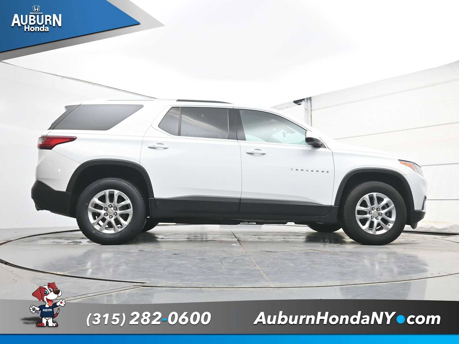 Used 2018 Chevrolet Traverse LT w/ LPO, Floor Liner Package image 17