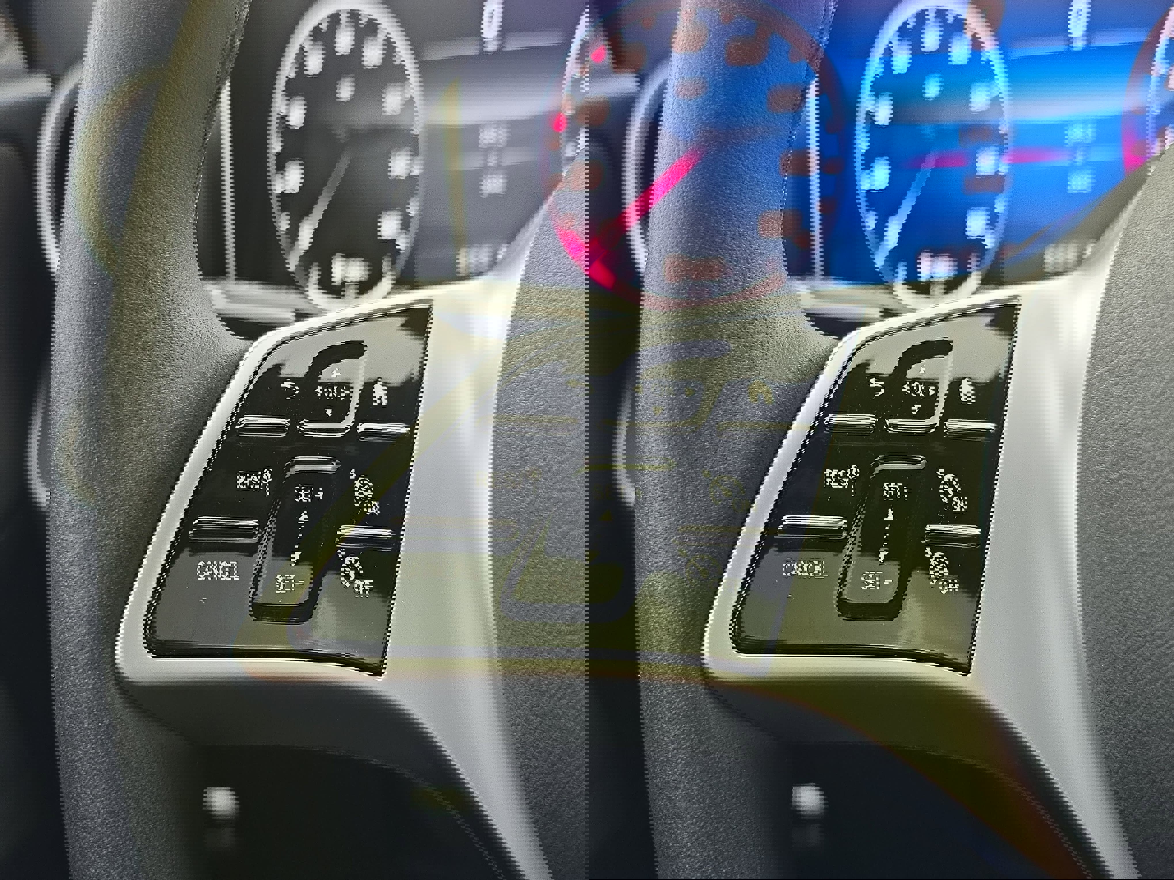 Used 2025 Mercedes-Benz C 300 4MATIC Sedan image 17