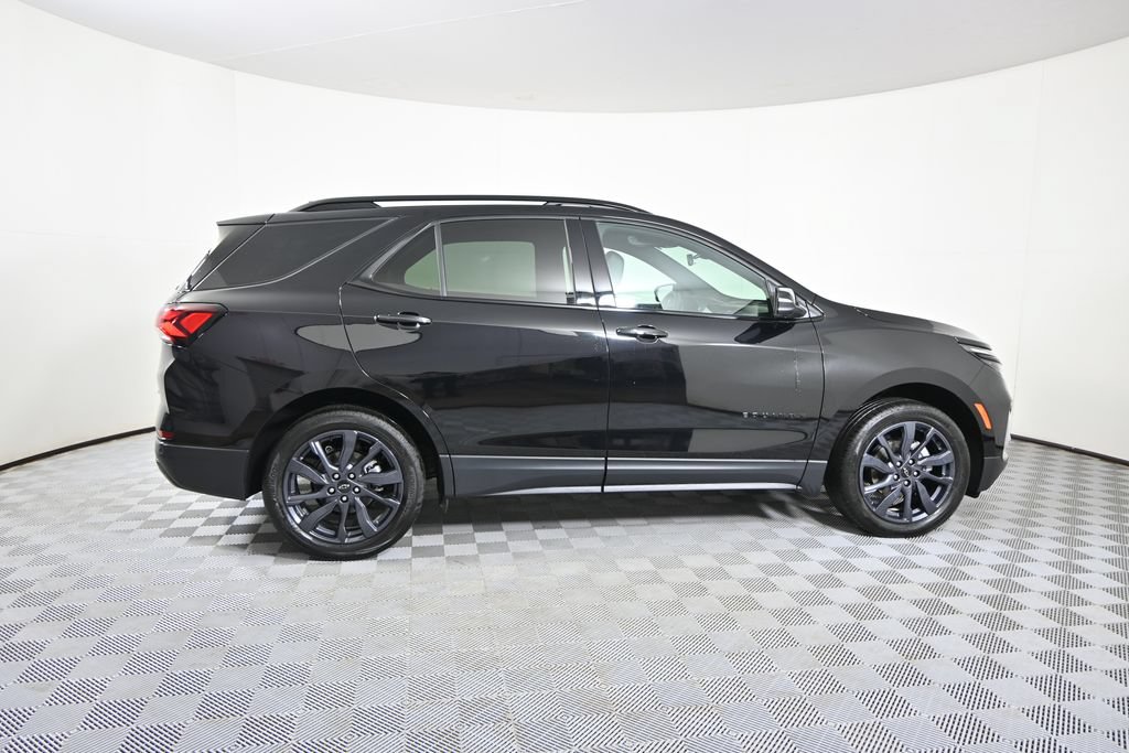 Used 2024 Chevrolet Equinox RS w/ RS Leather Package AWD/4WD image 7