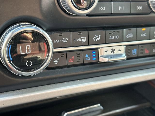 Used 2022 Ford Expedition Limited AWD/4WD image 38