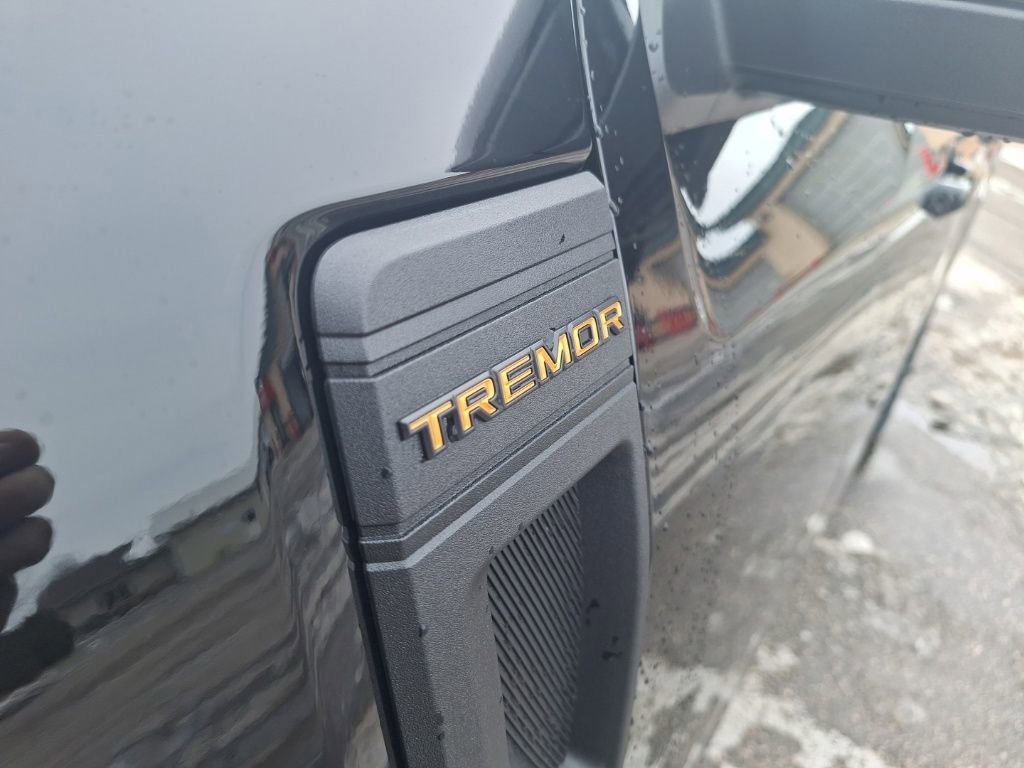 New 2026 Ford Maverick Tremor image 36