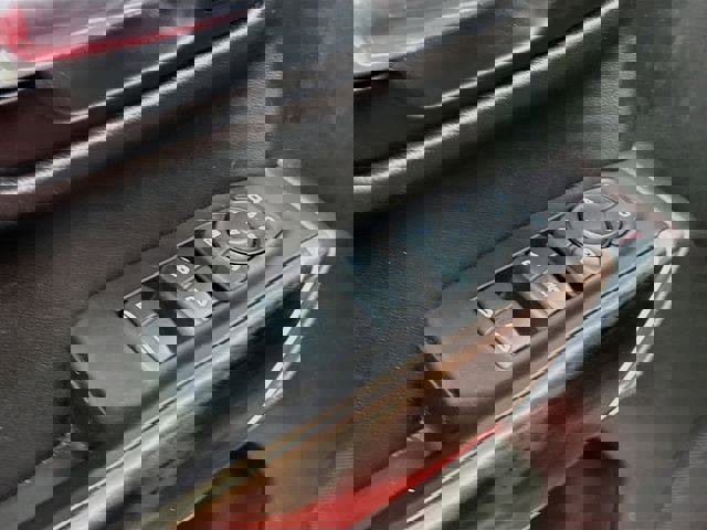 Used 2019 GMC Sierra 1500 SLT w/ SLT Premium Package image 18