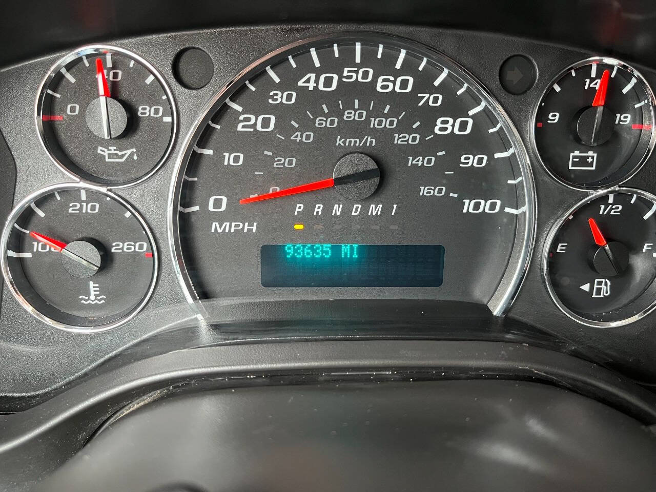 Used 2015 Chevrolet Express 2500 RWD image 11