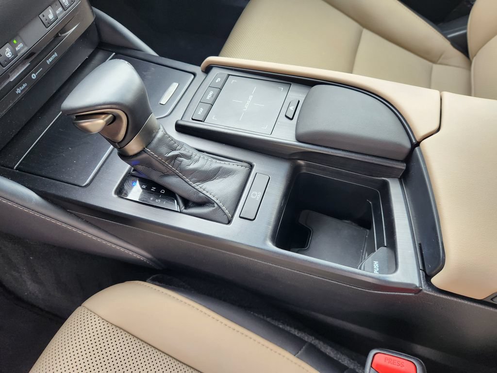 Certified 2020 Lexus ES 350 w/ Premium Package FWD image 19