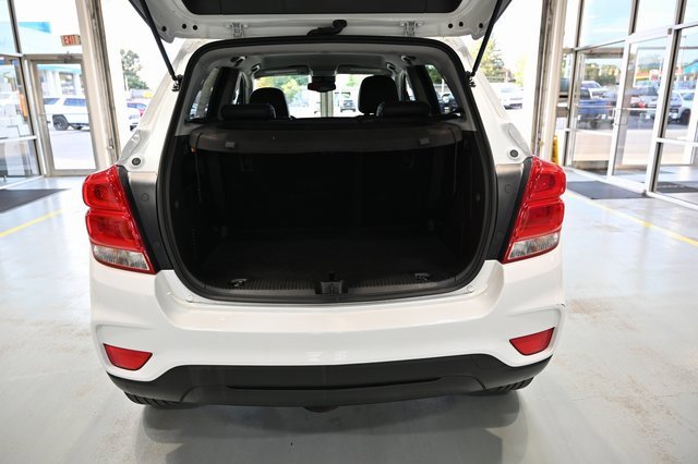 Used 2022 Chevrolet Trax LT w/ Sport Edition image 23