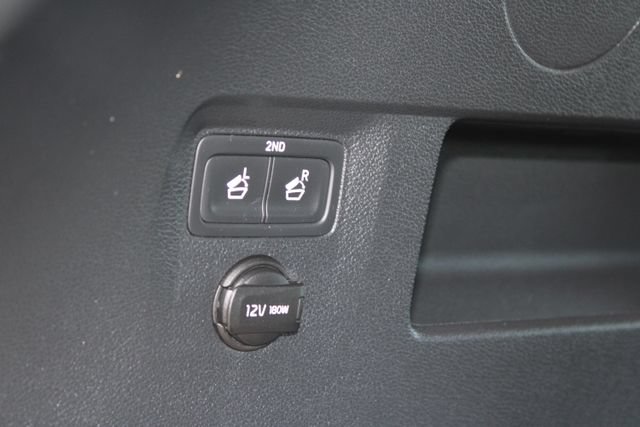 Used 2024 Kia Telluride LX FWD image 39