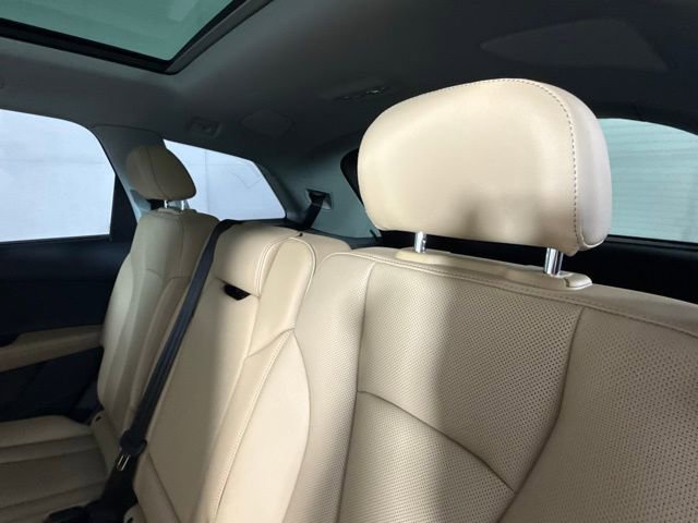 Used 2025 Audi Q7 3.0T Premium Plus image 30