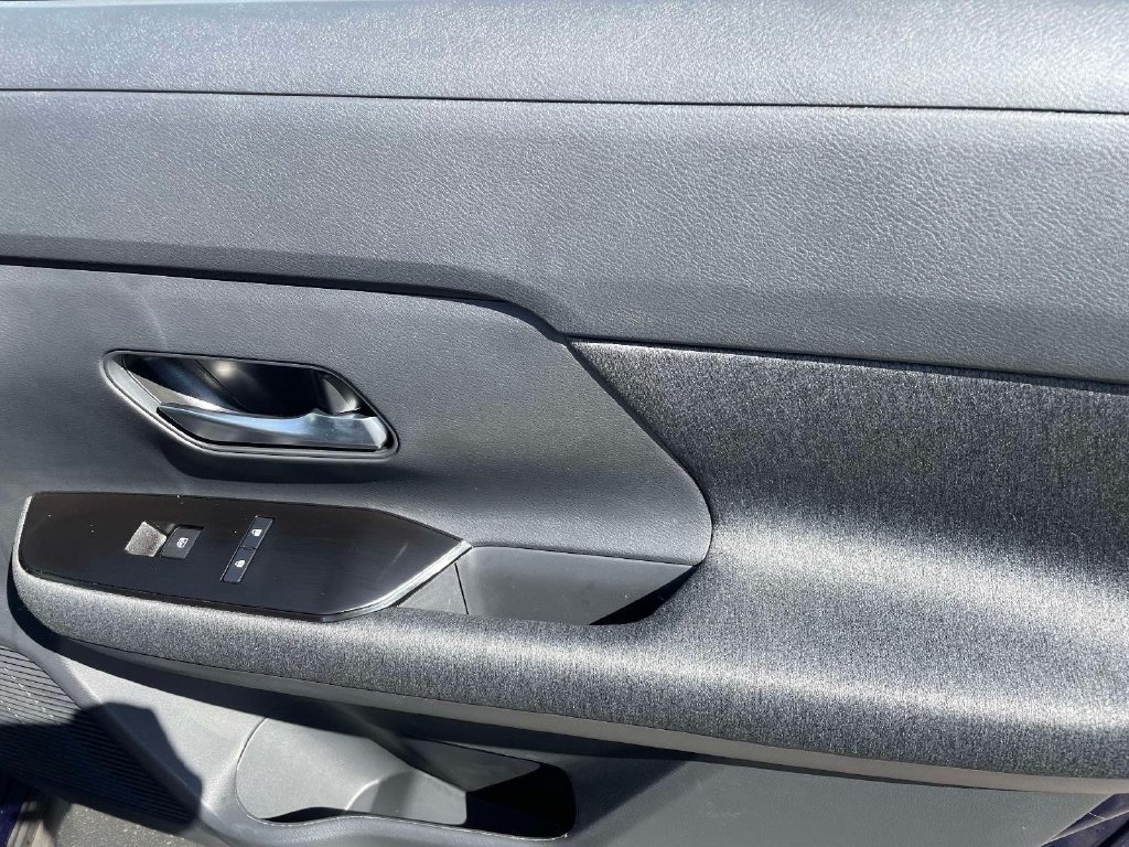 New 2027 Nissan Kicks SV FWD image 10