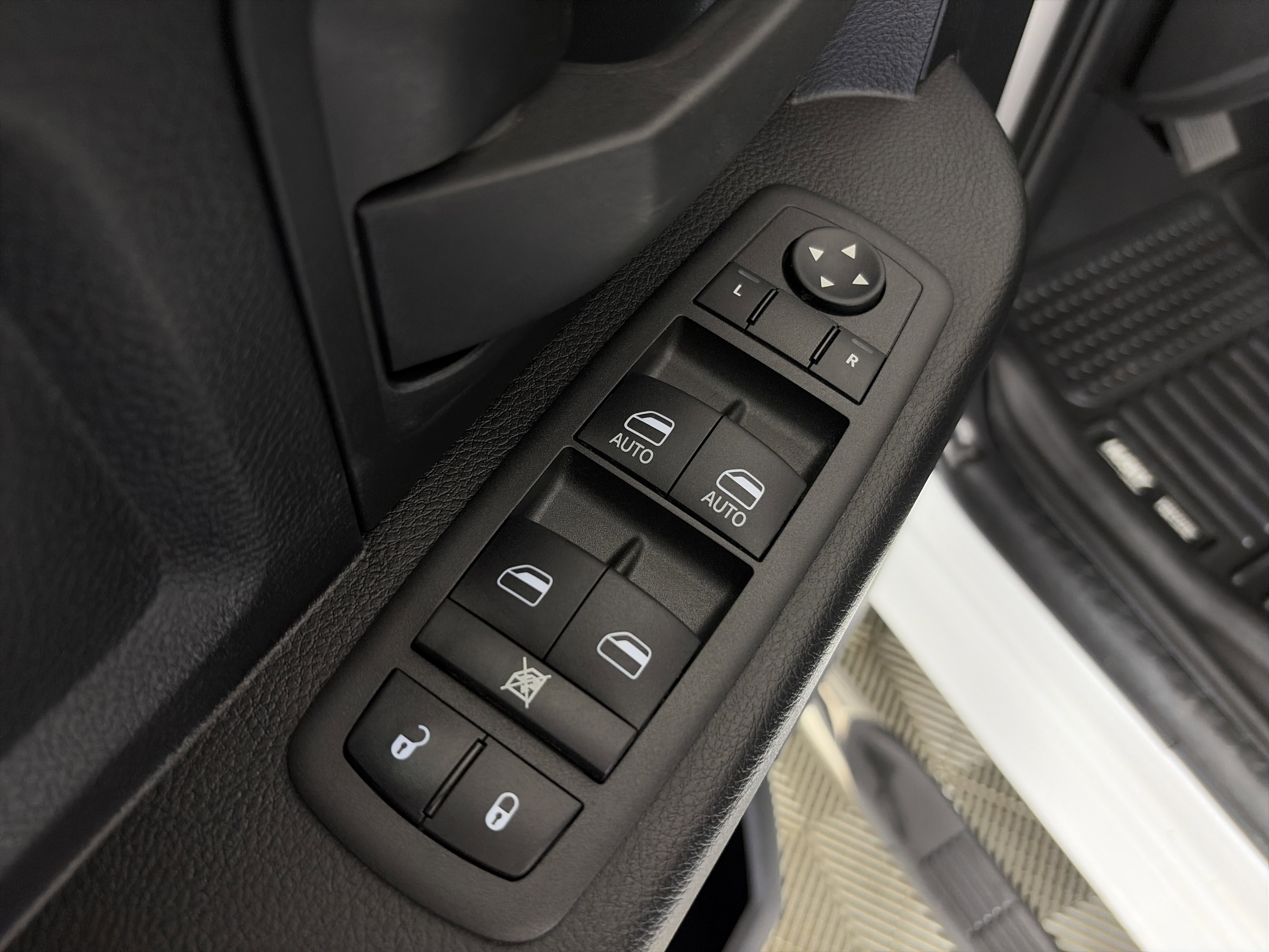 Used 2022 RAM 1500 Tradesman AWD/4WD image 27