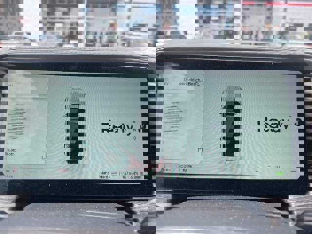 Used 2026 Rivian R1S Adventure image 5