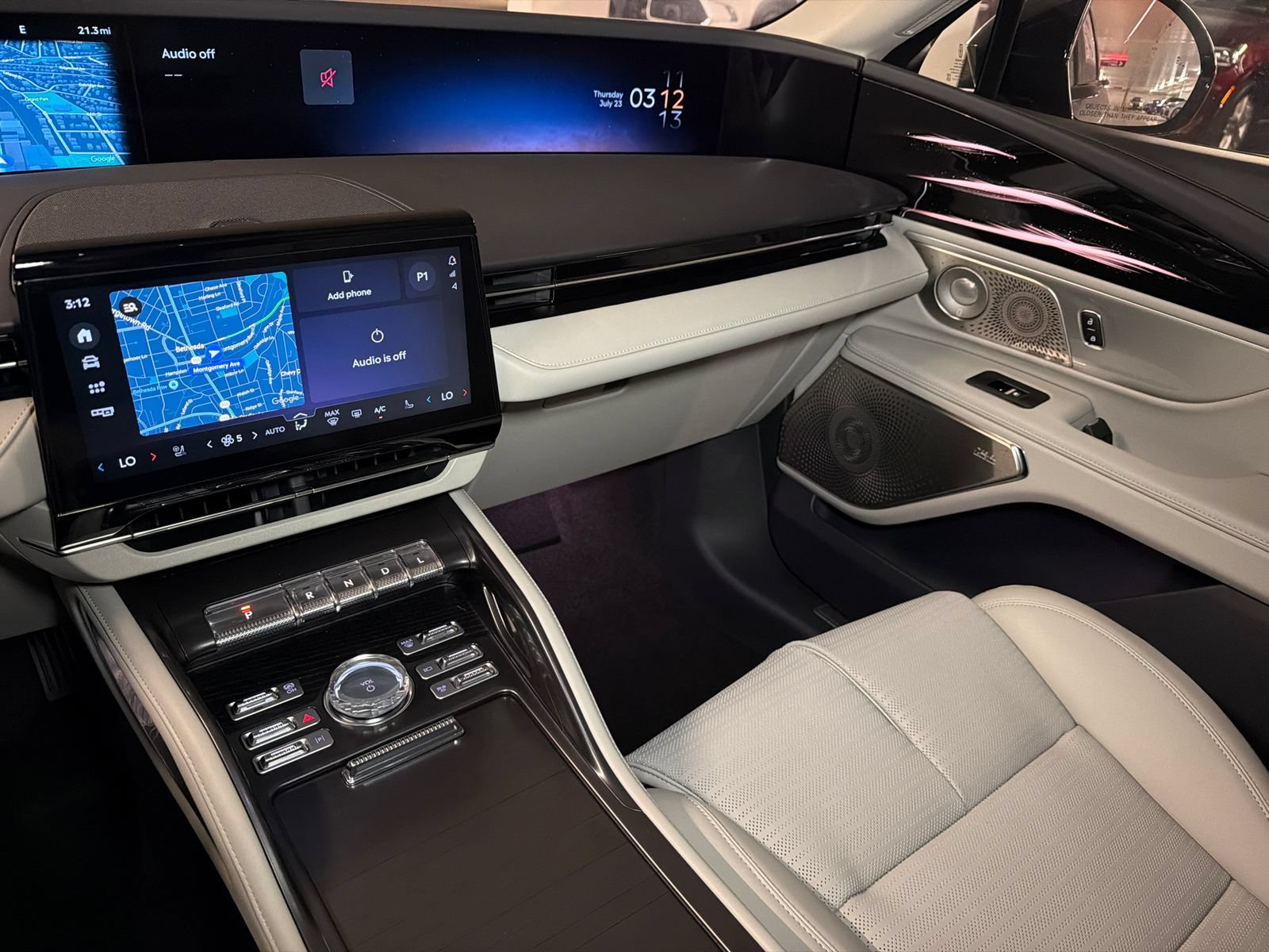 New 2026 Lincoln Nautilus Reserve AWD/4WD image 23
