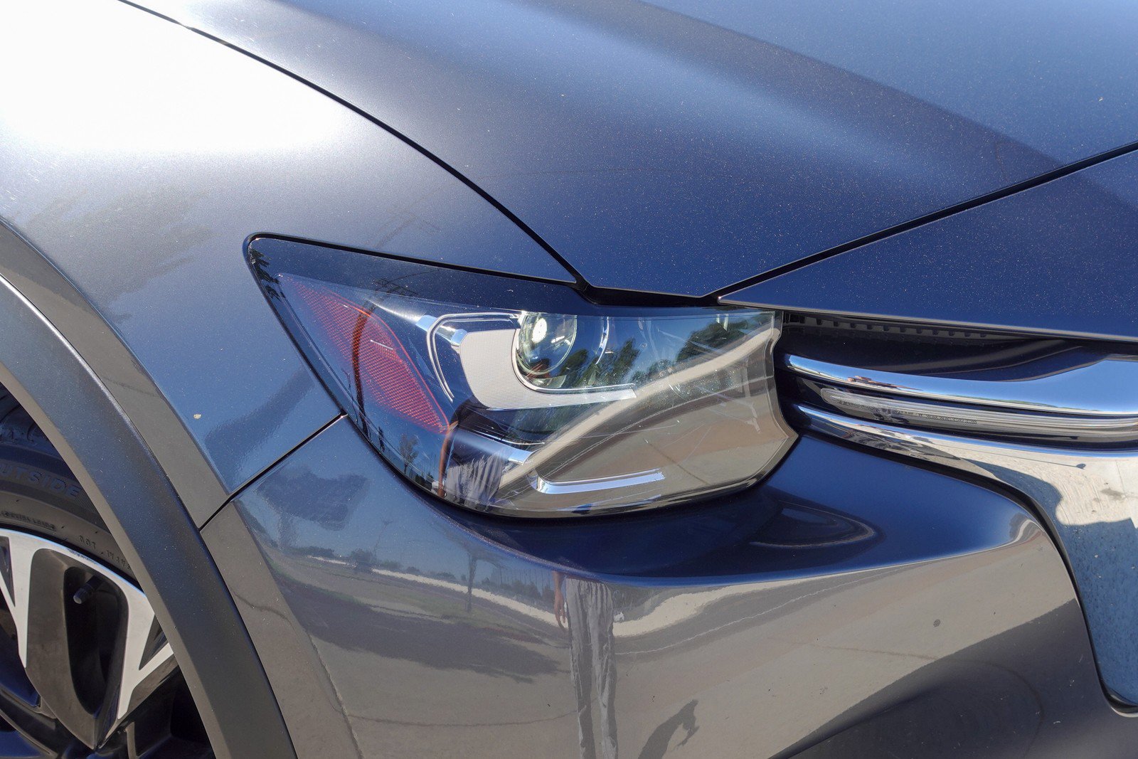 Certified 2024 MAZDA CX-90 Plug-In Hybrid w/ Premium Pkg image 2