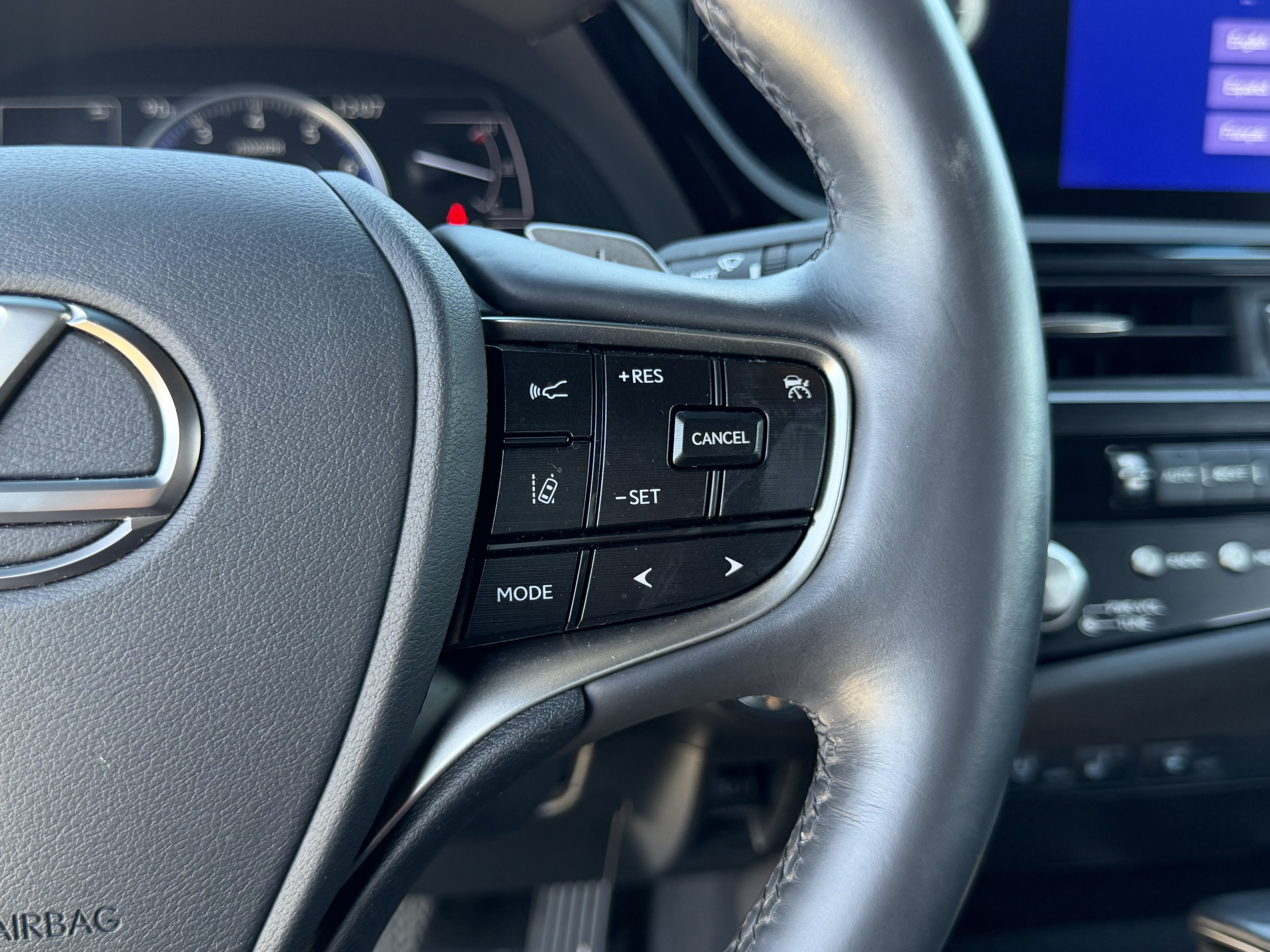 Certified 2023 Lexus ES 350 w/ Premium Package FWD image 27