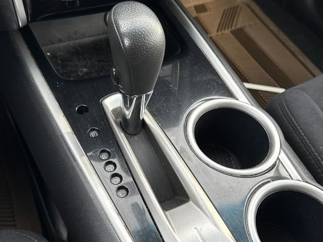 Used 2013 Nissan Pathfinder S image 21