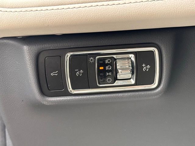 Used 2025 Lincoln Aviator Reserve w/ Illumination Package image 16