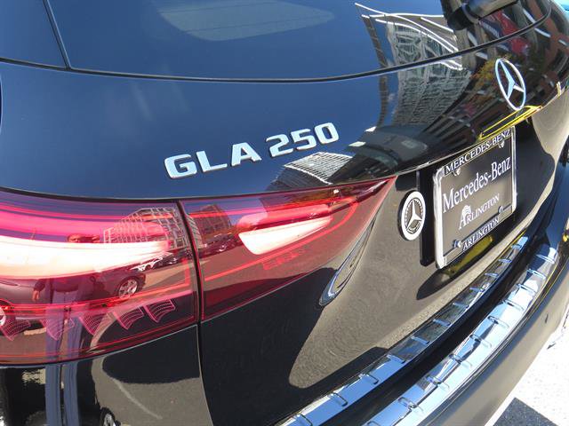 Used 2025 Mercedes-Benz GLA 250 4MATIC image 27