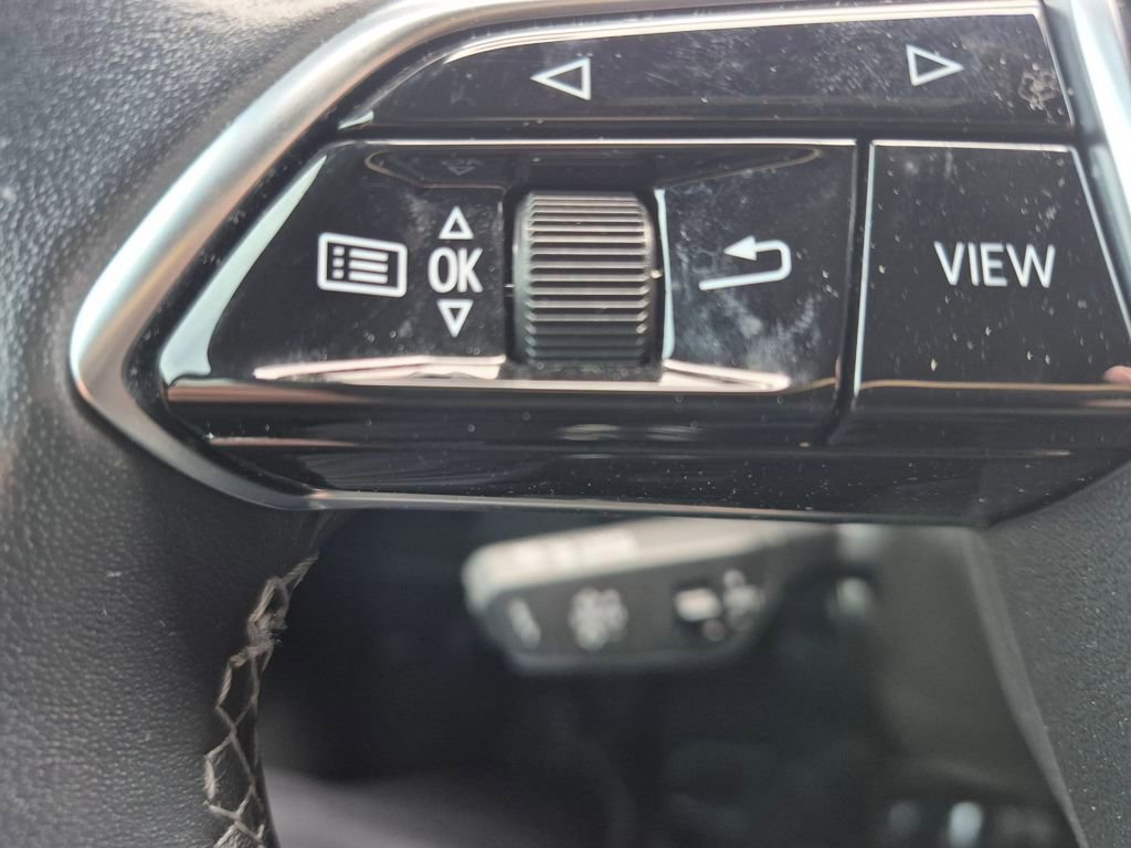 Used 2022 Audi A6 Premium Plus w/ Premium Plus Package image 23