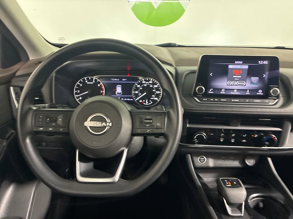 Used 2023 Nissan Rogue S AWD/4WD image 15