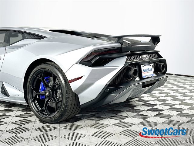 Used 2023 Lamborghini Huracan Tecnica image 41