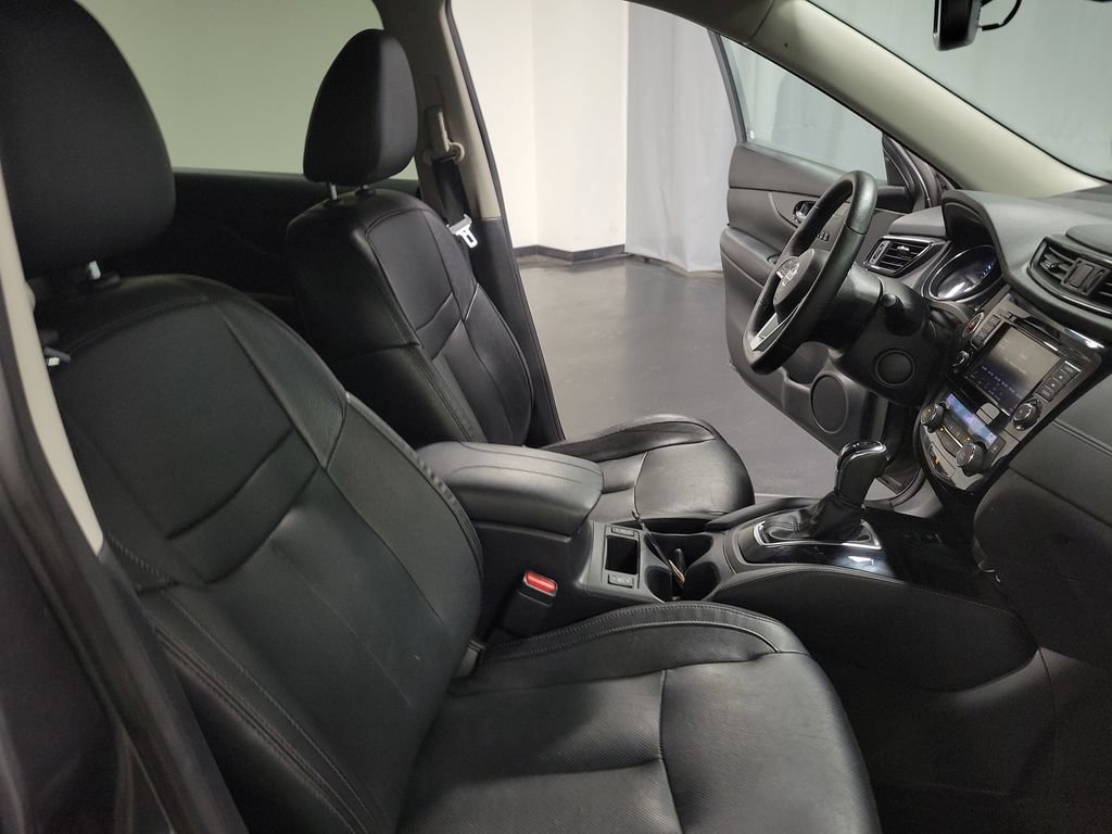 Used 2019 Nissan Rogue SL FWD image 30